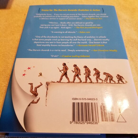 The Darwin Awards II hardcover book first Printing - Picture 2 of 7